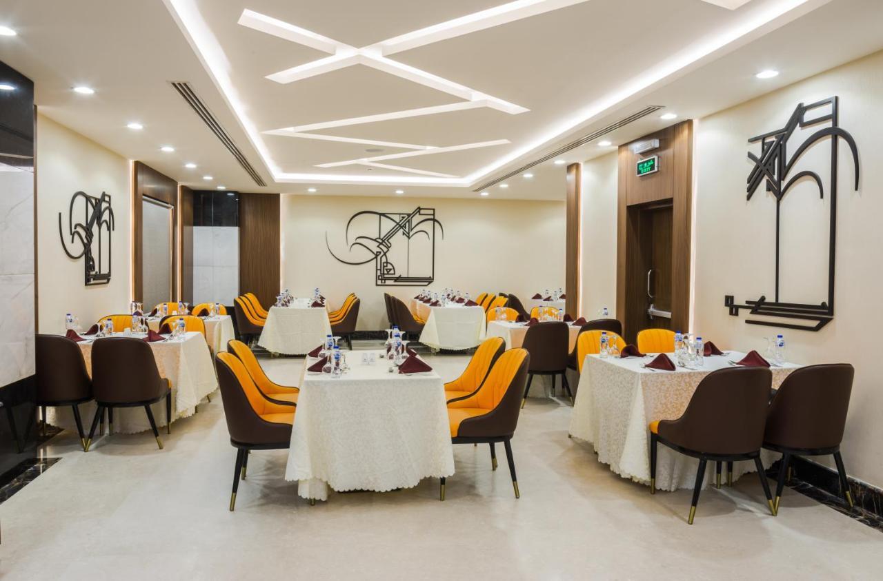 Al Malqa Elite Hotel リヤード エクステリア 写真